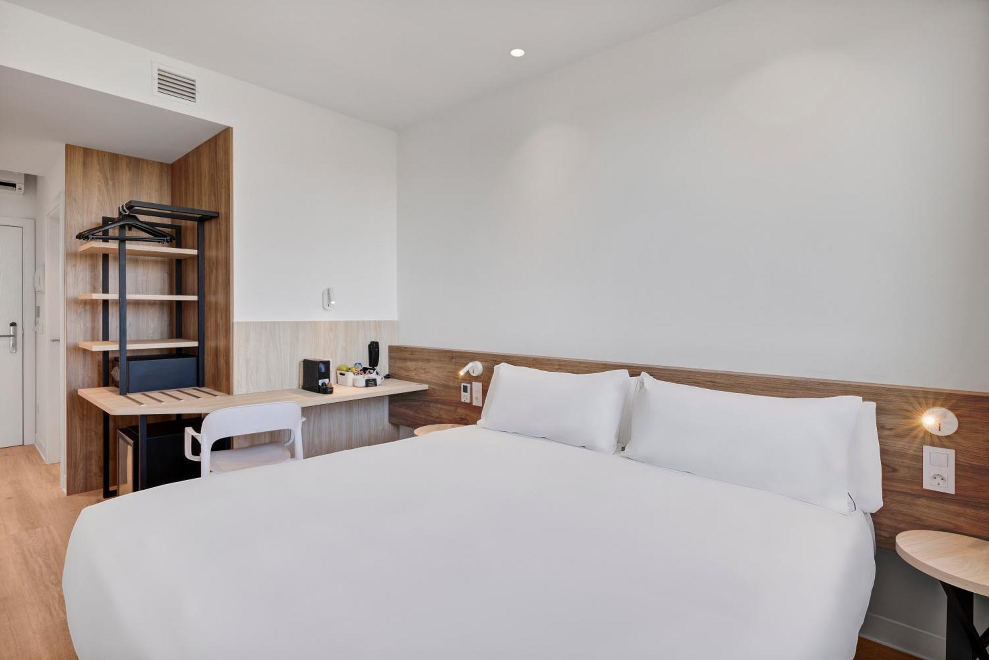 B&B Hotel Madrid Fuenlabrada Retail Park Exteriör bild