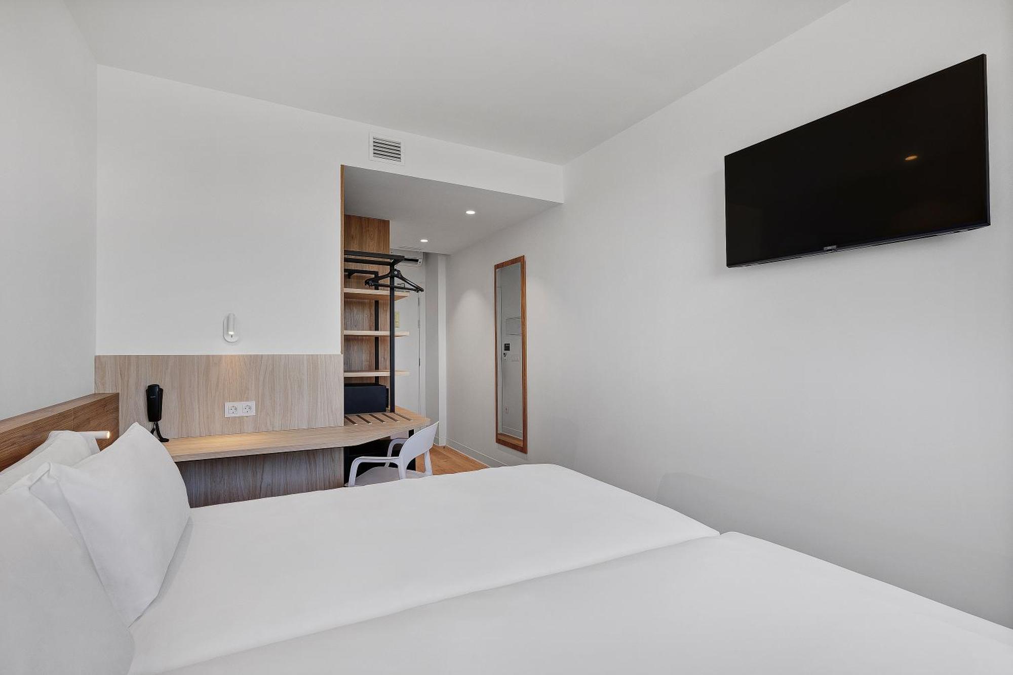 B&B Hotel Madrid Fuenlabrada Retail Park Exteriör bild