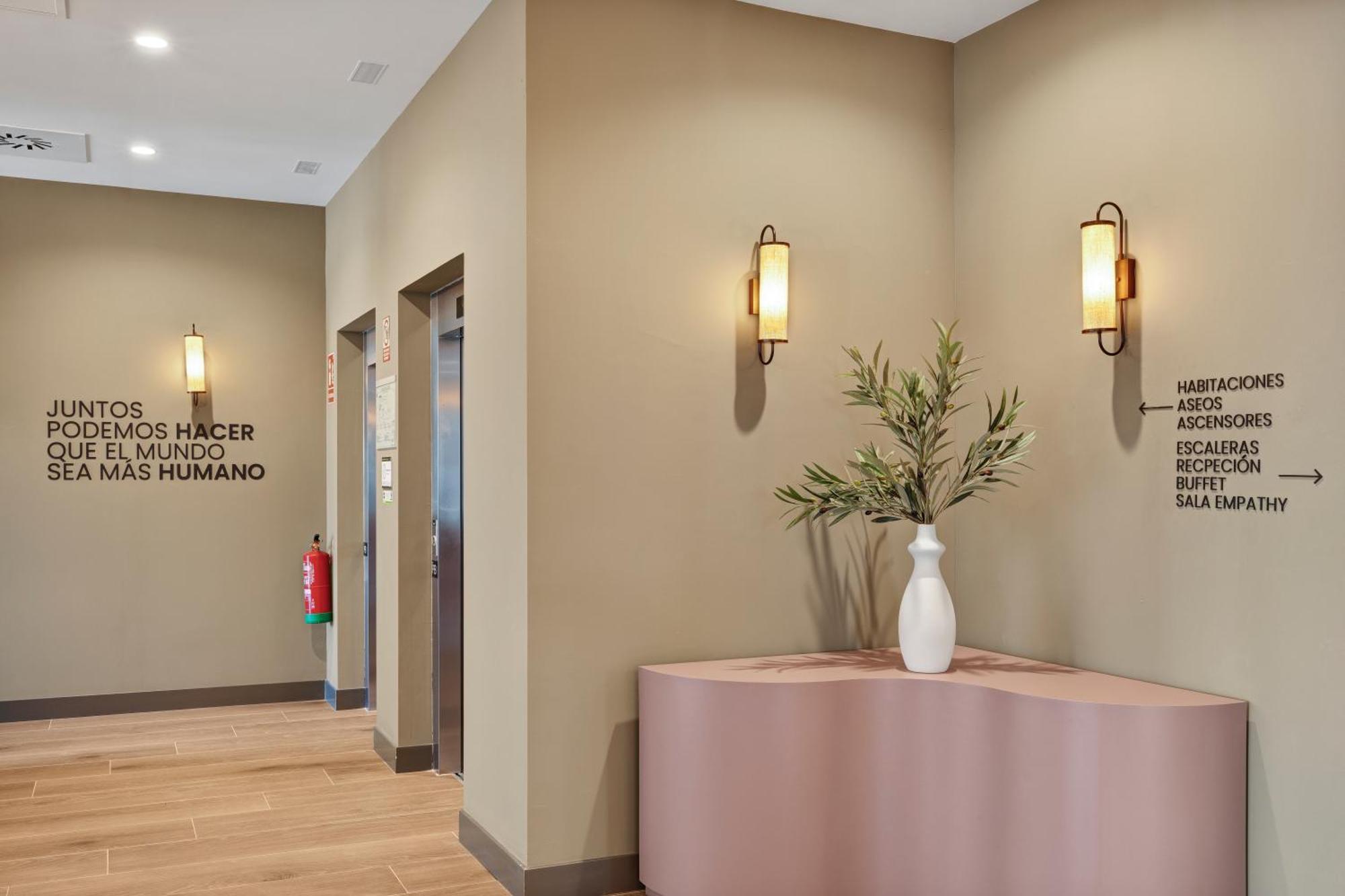 B&B Hotel Madrid Fuenlabrada Retail Park Exteriör bild