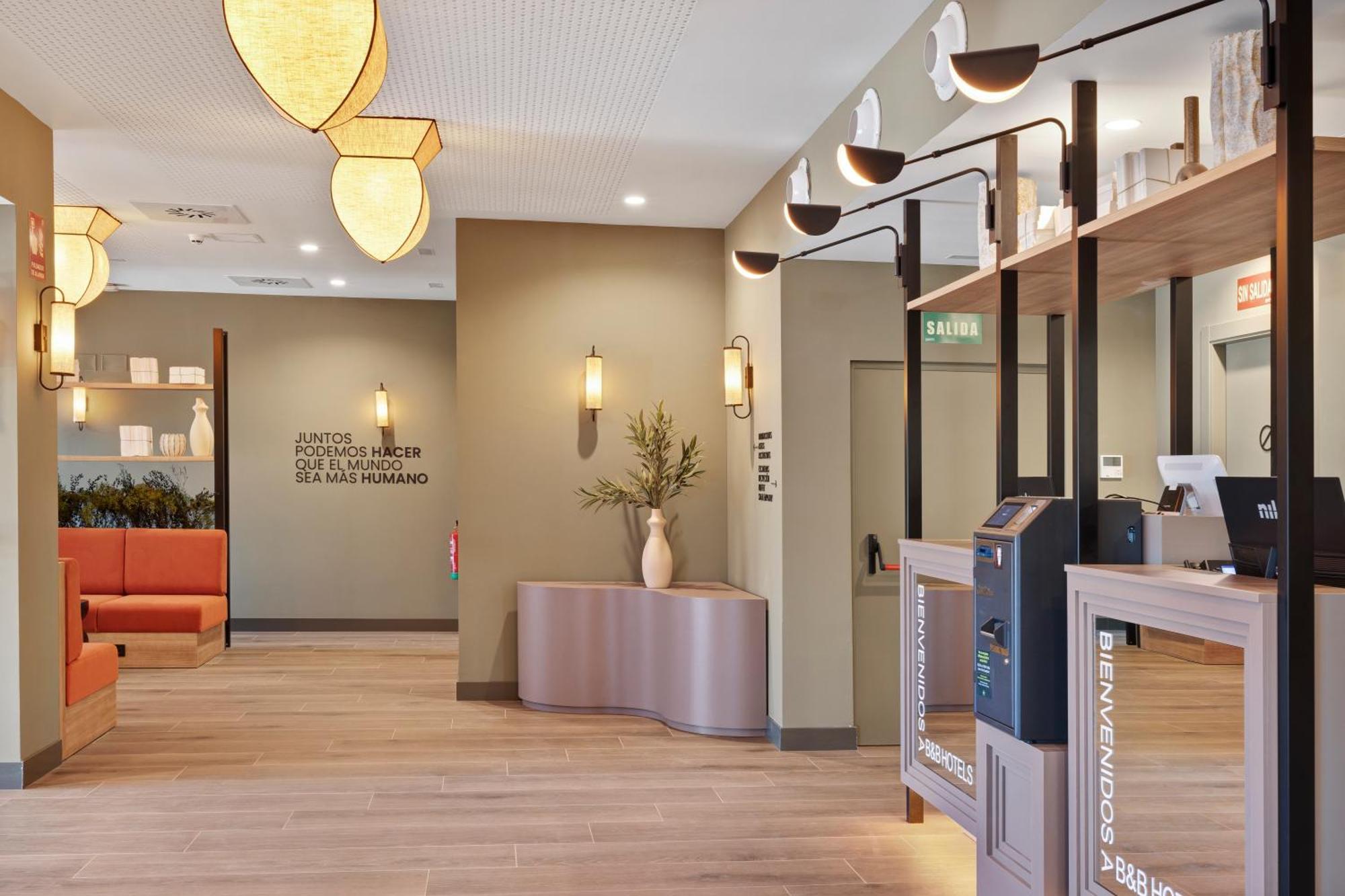 B&B Hotel Madrid Fuenlabrada Retail Park Exteriör bild